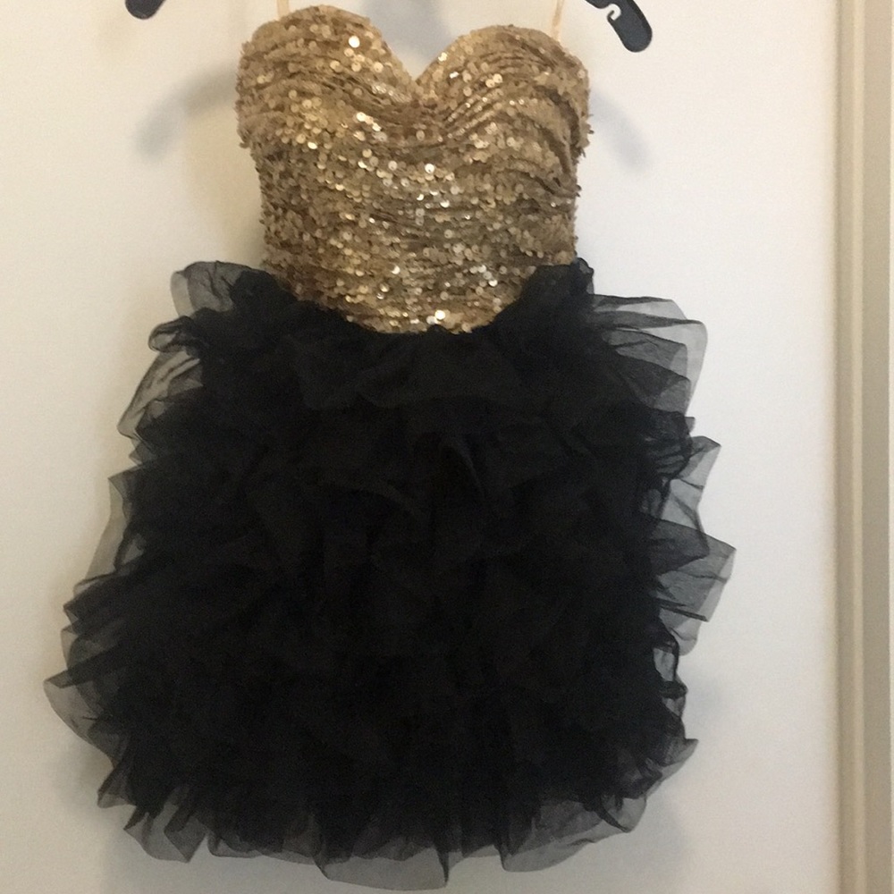 TopShop Gold Sequin and Black Tulle Party Dress